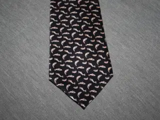 Silke slips med fisk Museum Artifacts All Silk