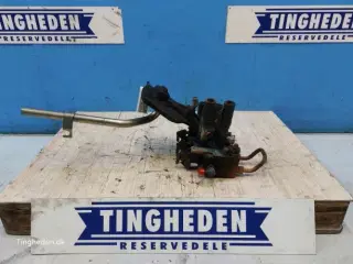 Massey Ferguson 6465 Hydraulikblok 3799159M1