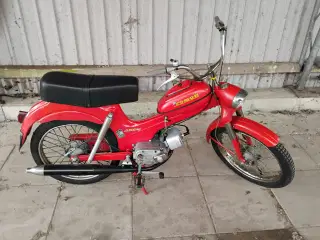 Tomos veteran knallert