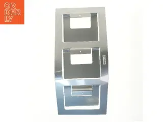 Metal vægopbevaring fra IKEA (str. 77x33 cm)