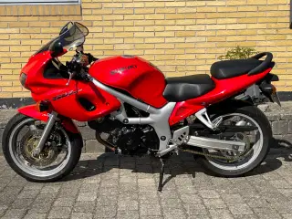 Suzuki SV650