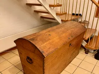 Kiste, 2-300 år gammel