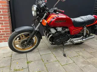 Honda Boldor 750 rc 04