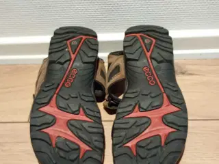 Herresandaler, Ecco, str. 43.