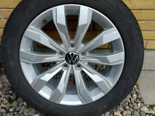 VW Alufælge med dæk