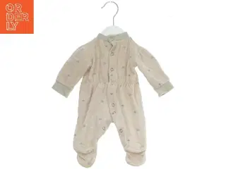 Babydragt med hjerteprint fra Petit Coeur (str. 80)