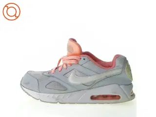 Løbesko fra Nike (str. 38)