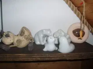 Dyr i porcelæn og keramik