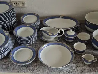 Blå magnolia - spisestel - kaffestel - læs tekst 