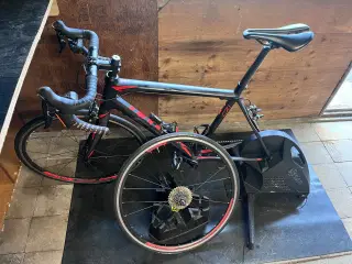 Hometrainer og Saris H3