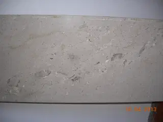 Vinduesbænk i natursten