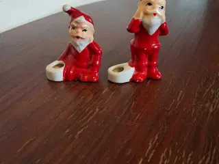 Sæt med to retro julemandsfigurer