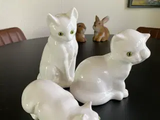 Kattefigurer i porcelæn