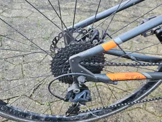 Hybrid Cykel Riverside