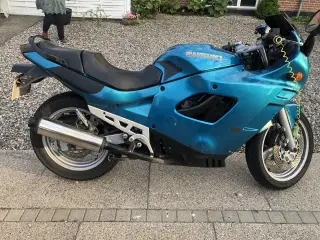 Suzuki GSX 600 F 1994 - Synet 19-07-2023