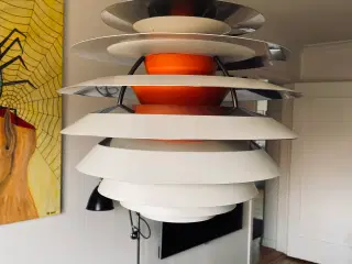 Poul Henningsen