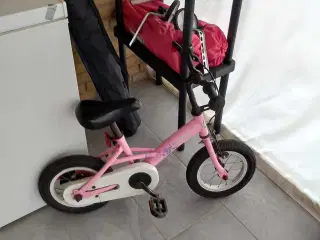 Cykel 12 tommer (pige cykel med støttehjul)