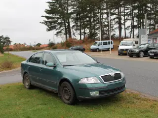 Skoda Octavia 1,6 FSI 115HK