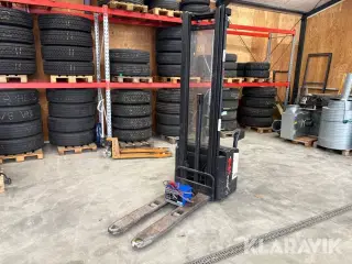 Elektrisk stabler Crown WE20008-1,25-TF