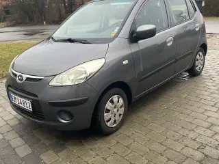 Fin lille bil nysynet Hyundai I10 2010