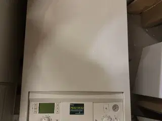 Bosch condens 5000w med varmeveksler