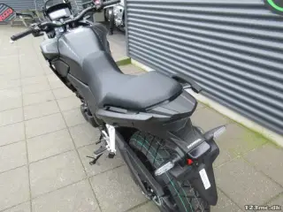 Honda CB 500 XA MC-SYD BYTTER GERNE  5 ÅRS FABRIKS GARANTI