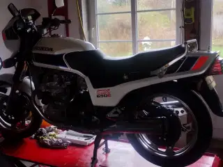 Honda cx 650 med 500 motor