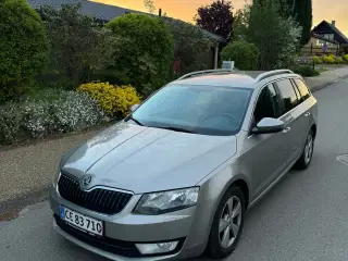 Skoda Octavia 1,6 TDi 105 Active Combi DSG
