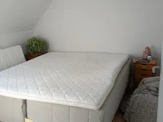 2 x Fjällåsen madrasser med betræk og stel