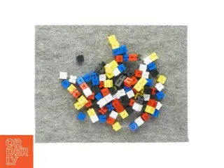 Legetøj (str. 2 x 2cm)