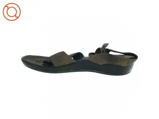 Sandaler (str. 40 )