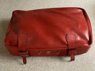 Gammeldags kuffert i læder