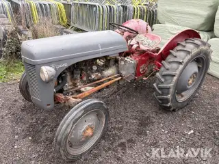 Veterantraktor Ferguson