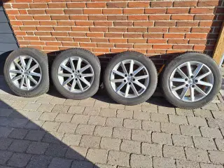 Alufælge med vinterdæk
