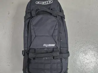 Ogio rig 9800 