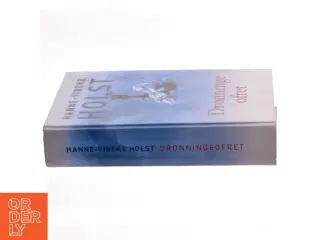 Dronningeofret af Hanne-Vibeke Holst