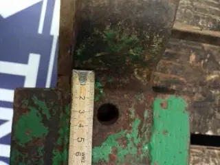 John Deere Trækbom