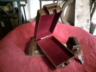 VÆRDIBOX TIL BIL-BÅD-CAMPINGVOGN. 