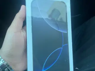 Helt ny Iphone 16 pro max