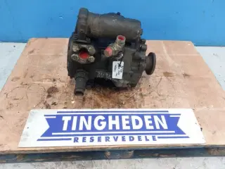 Massey Ferguson Delta 9380 Hydrostat pumpe 7061388M1 145CC