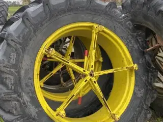 Pirelli 18.4 R38