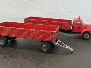 Modelbiler - Tekno 
