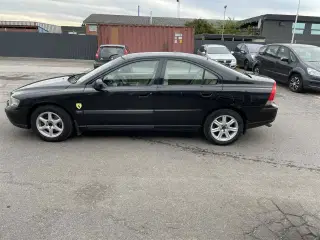 Volvo S60 2,4 140HK