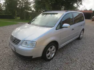 VW Touran 1.6 i 7 Pers Synet 2025. 