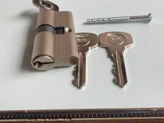Yale profilcylinder dobbelt 6stifter 3 nøgler