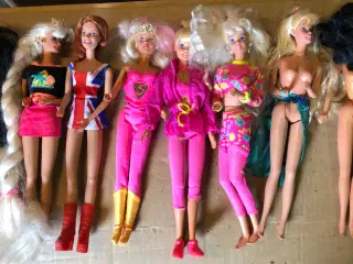 Barbiedukker m.m.