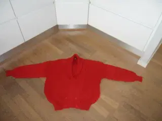 Cardigan med sjals krave i rød uld strik