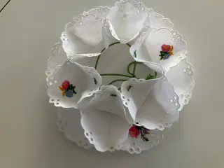 Bakkeserviet hvid m/lommer 