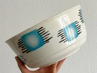 Torgau, fajance, patineret serveringsskål