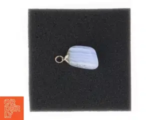 Blå agatvedhæng (str. 2,5 x 1,5 cm)